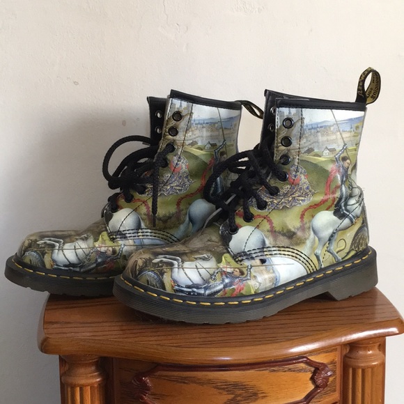 Dr. Martens Shoes - Dr. Marten “George and the Dragon” print boots